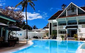 Le Nautile Beachfont